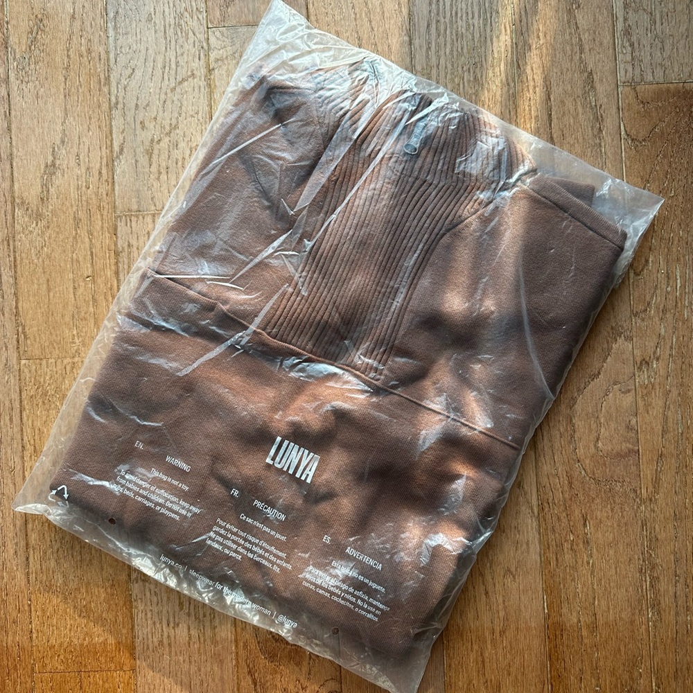 Brand New (NWT) Lunya Cozy Cotton Silk Pullover 1/4 Zip Sweater - walnut Brown - Picture 8 of 9